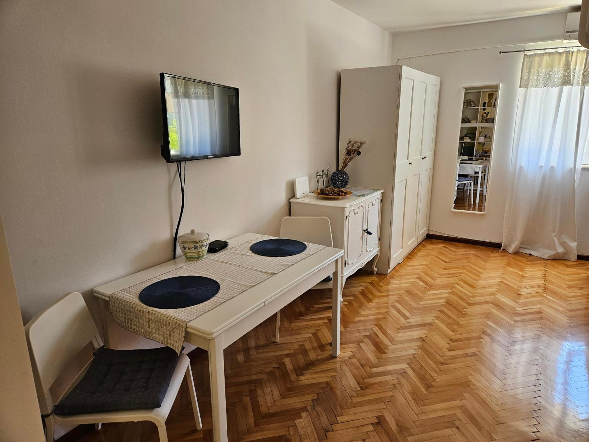 Beautiful Cozy Apartment Jug In Nice Neighbourhood. 스플리트 외부 사진